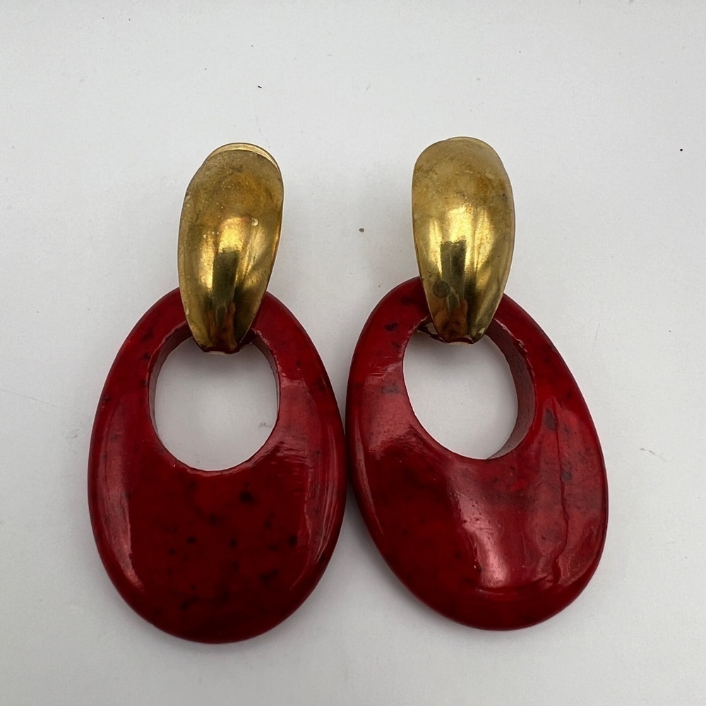 Vintage Red Howlite interchangeable oval stone gold tone pierced earrings